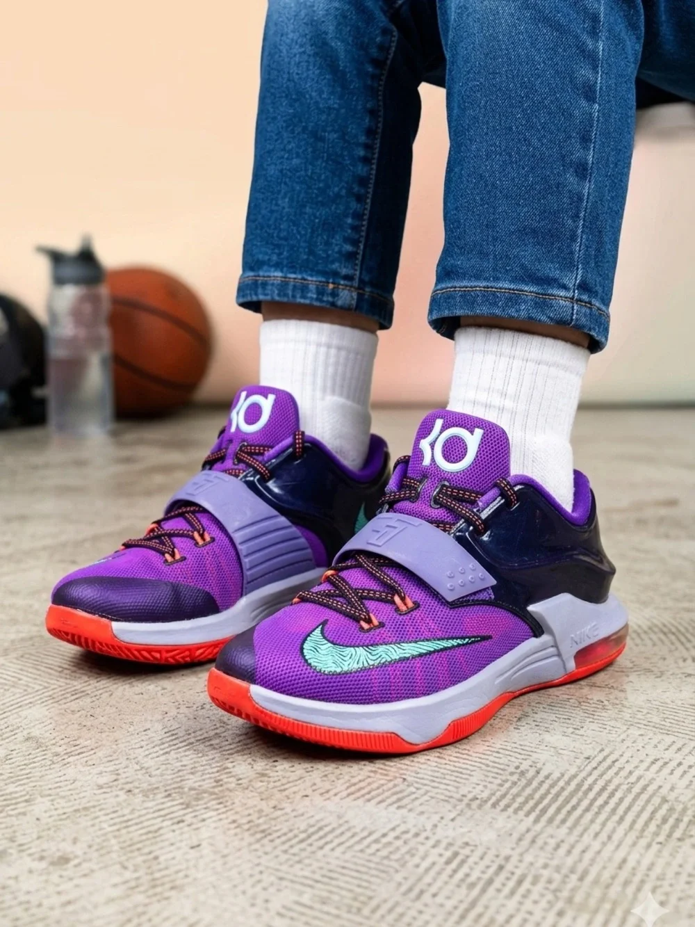 Nike KD 7 ”Lightning 534” Youth Shoes Size 4Y